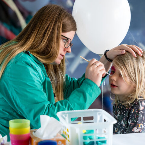 Die Kindertagesstätte «Chinderhuus Küssnacht» lud die kleinsten Gäste zum Spielen und Basteln ein.